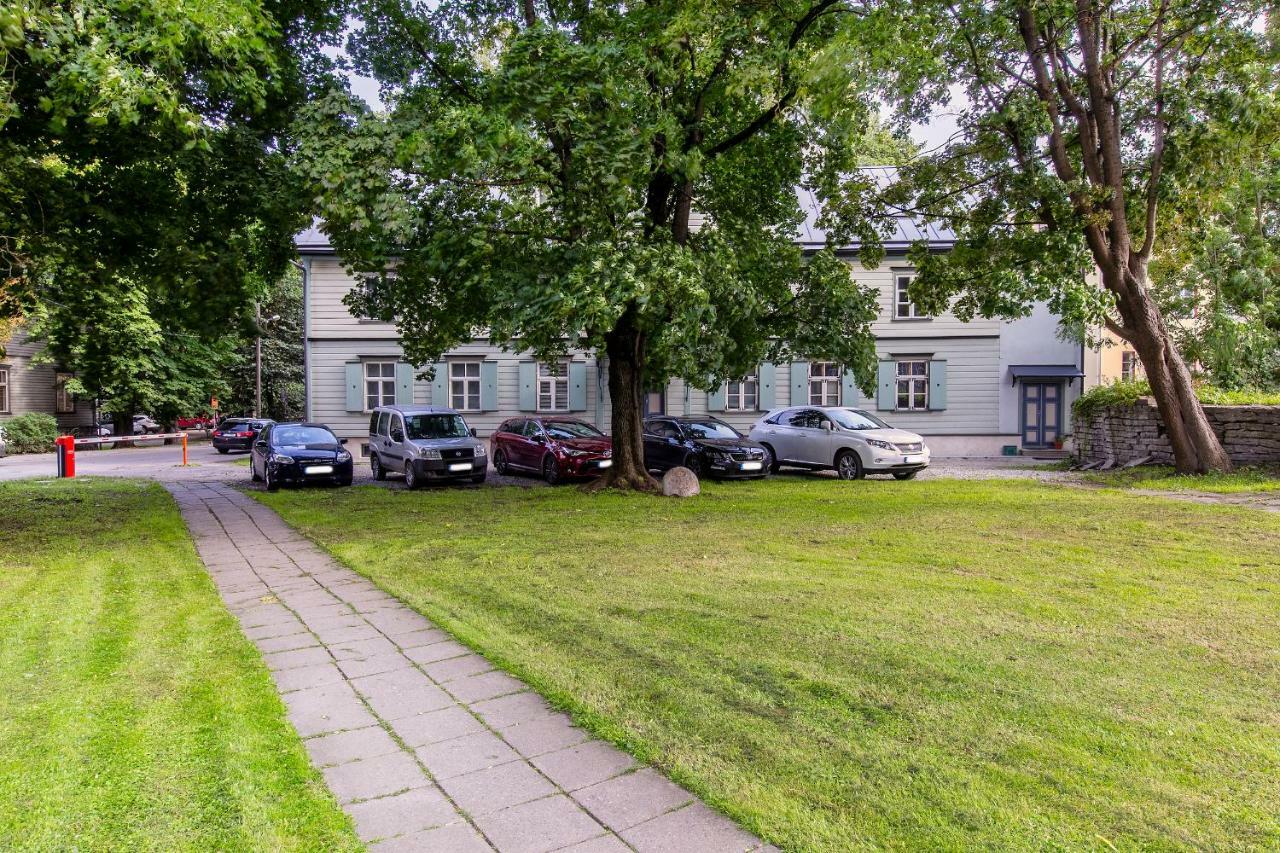 Apple 9 Apartment Талин Екстериор снимка